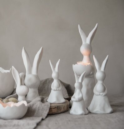 Bild av harmoniskt arrangemang med kaninljushållare