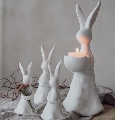 Bild av charmig ljushållare formad som kanin