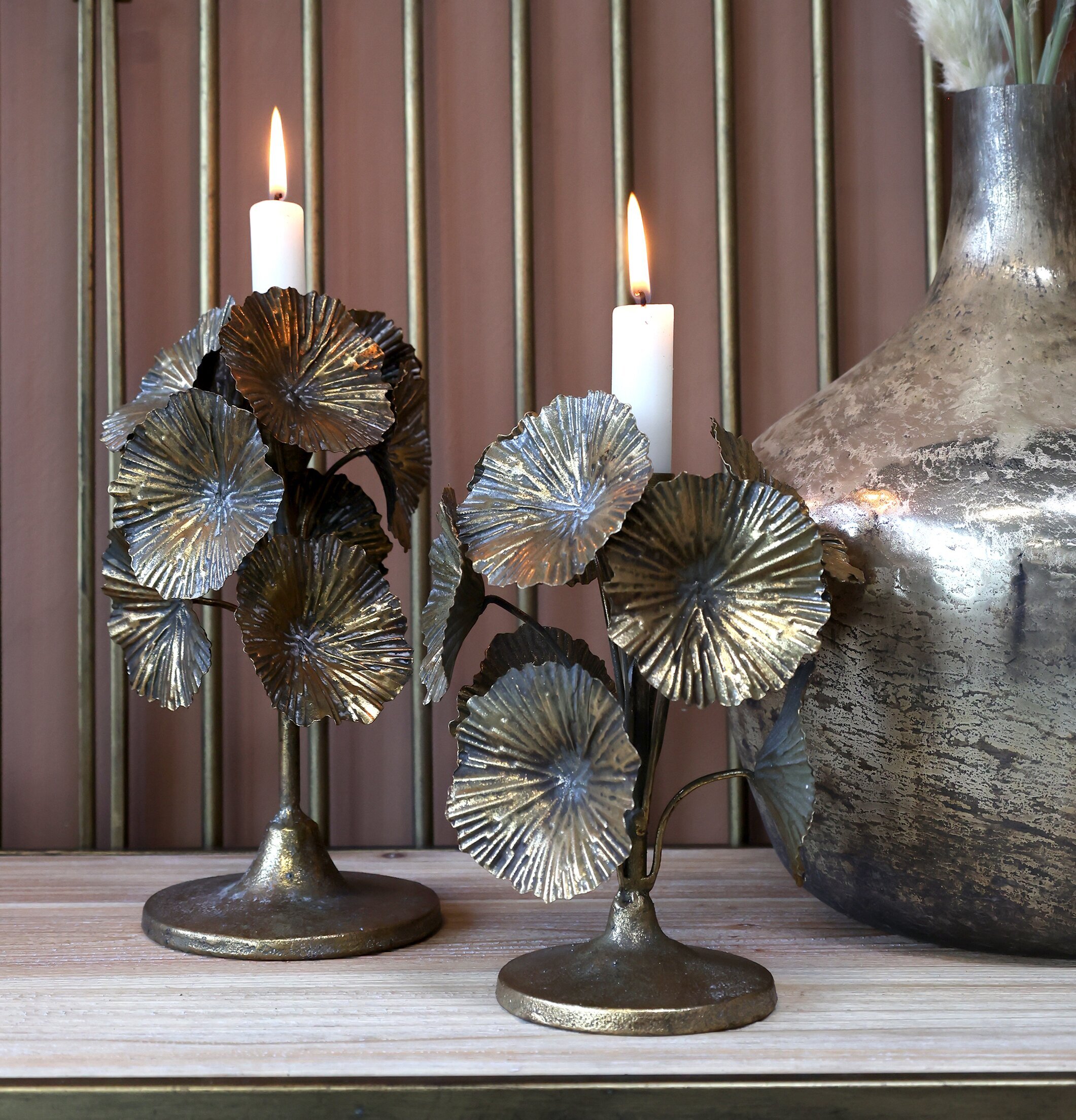 Ljusstake Blomster Antik Mässing Liten från Chic Antique