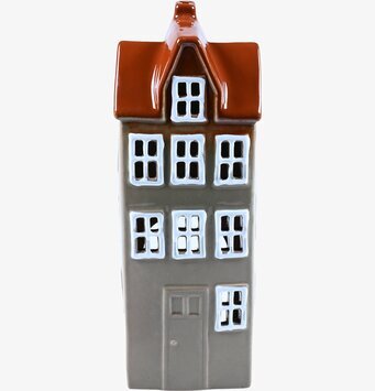 Ljuslykta Hus Grå Stor från Det Gamle Apotek med fönster