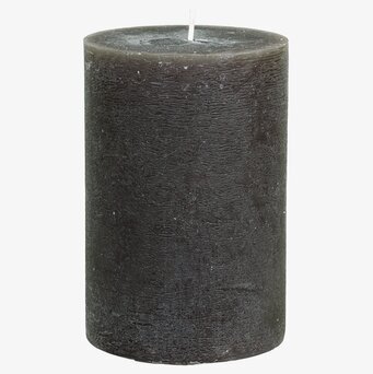 Foto av rustikt blockljus med naturlig finish