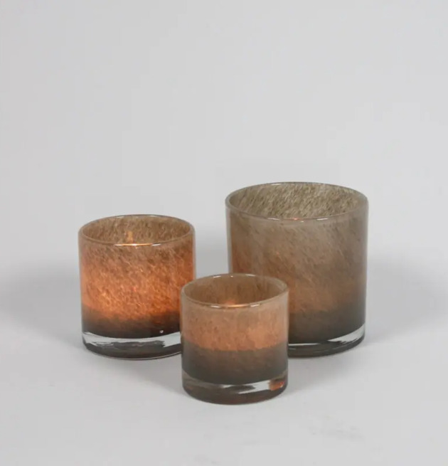 Ljuslykta Nilla Mullvad 12cm från Olsson & Jensen på vit yta