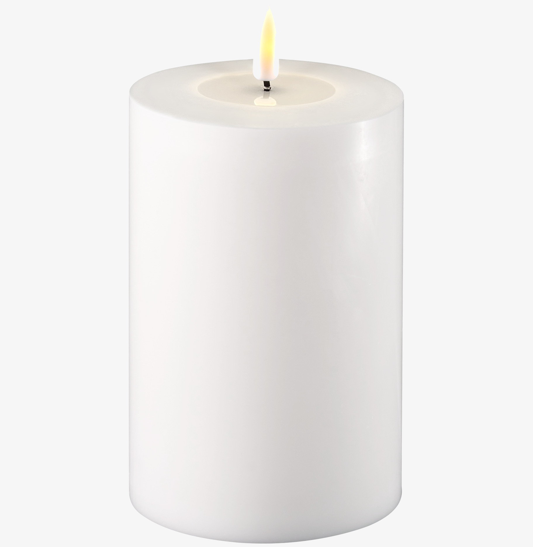 Bild av elegant LED-blockljus med realistisk flamma