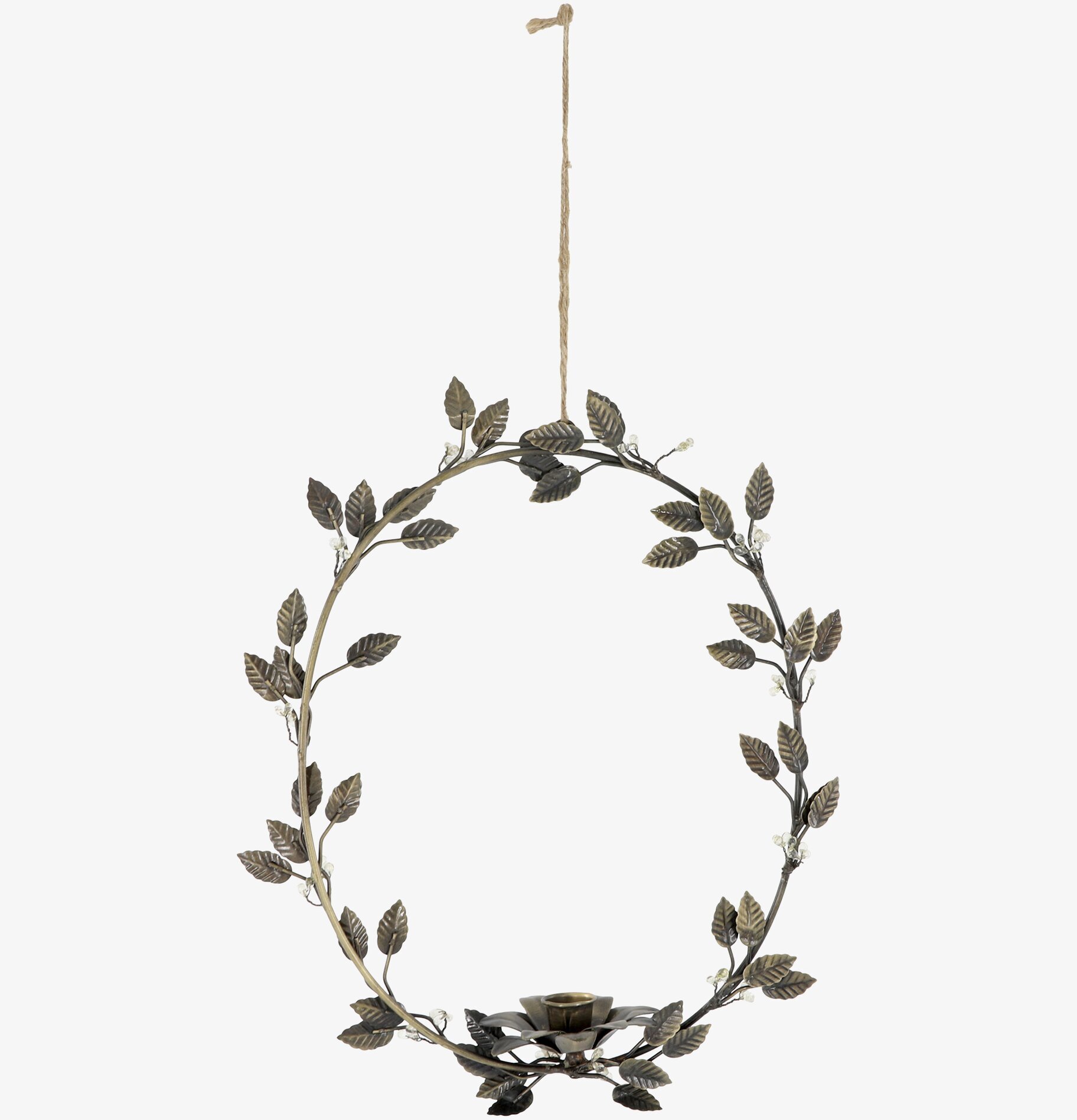 Bild av dekorativ ljuskrans med metallblad och patina