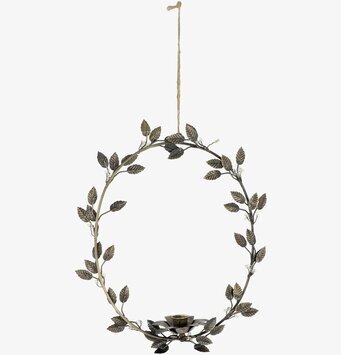 Bild av dekorativ ljuskrans med metallblad och patina