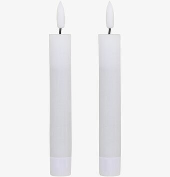 Bild av stilrena vita LED-kronljus med realistisk topp