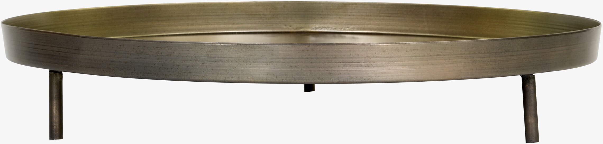 Runt Fat Antik Mässing från Chic Antique med rustik charm