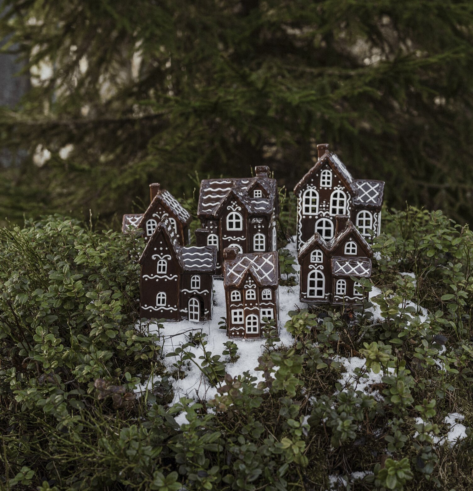 Pepparkakshus Julbyn Nr 2 - Ljuslykta från Storefactory