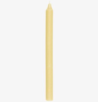 Bild av kronljus i subtil gul färg och tidlös design