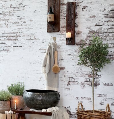 Bild av charmig interiör med rustik och naturlig stil