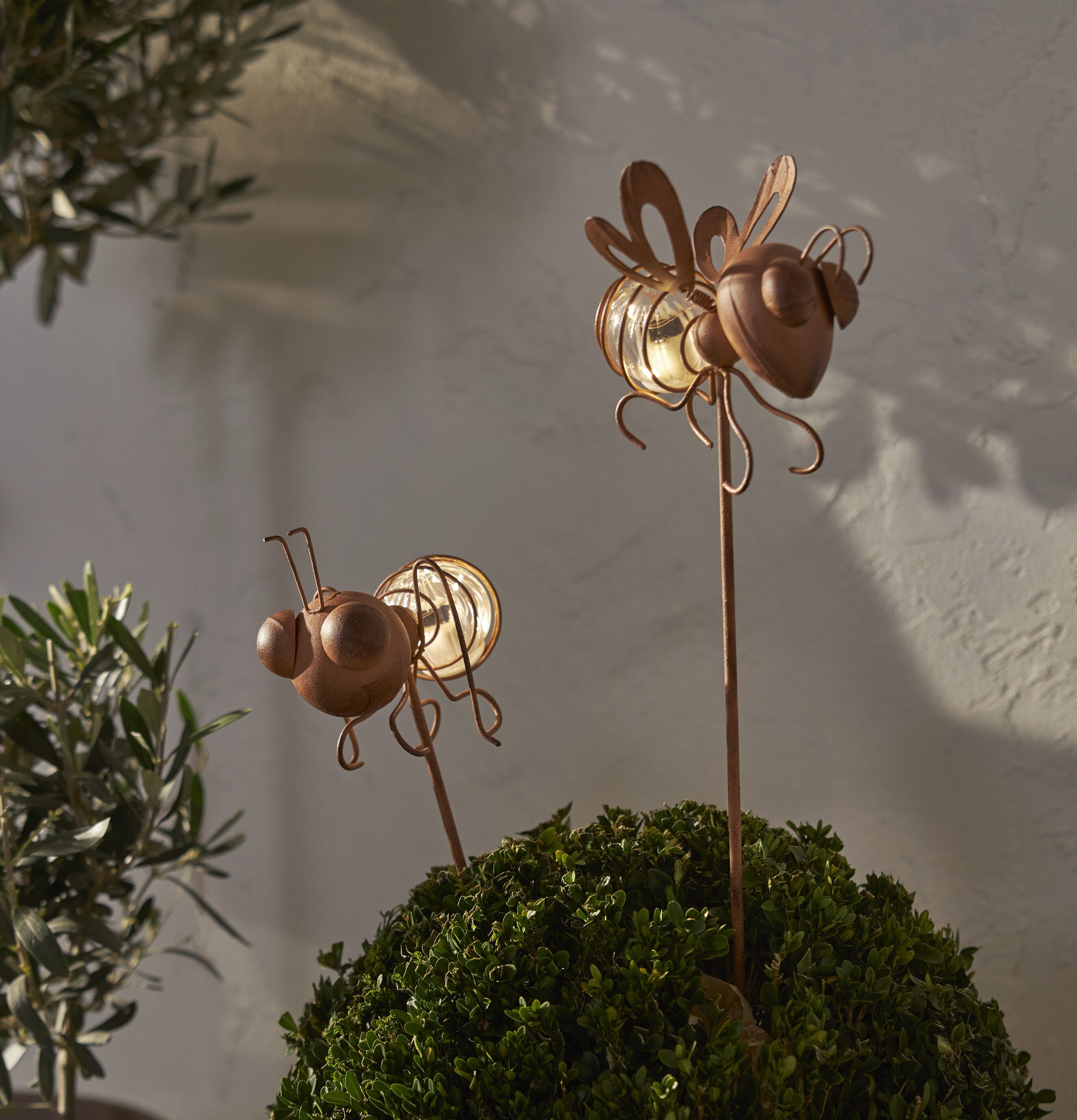 Solcellsdekoration Oxida 2-pack Myra/Fluga från Star Trading