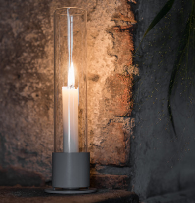 Bild av elegant ljusstake med rustik bakgrund