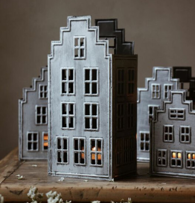 Majas Ljushus Lumiere Stor från Majas Cottage på träyta