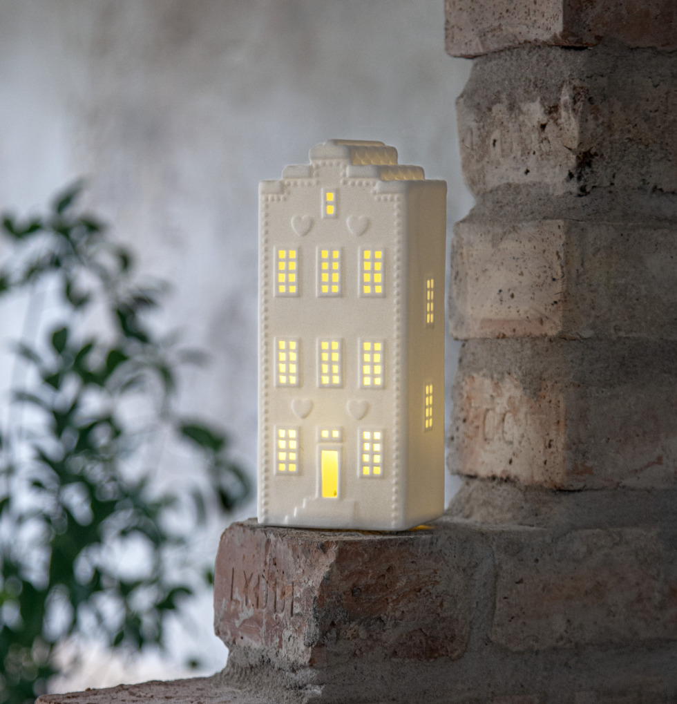 Bordsdekoration LED Kanalhus från Star Trading med växt