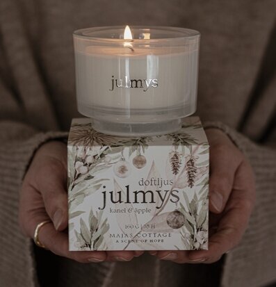 Bild av stämningsfullt arrangemang med doftljus