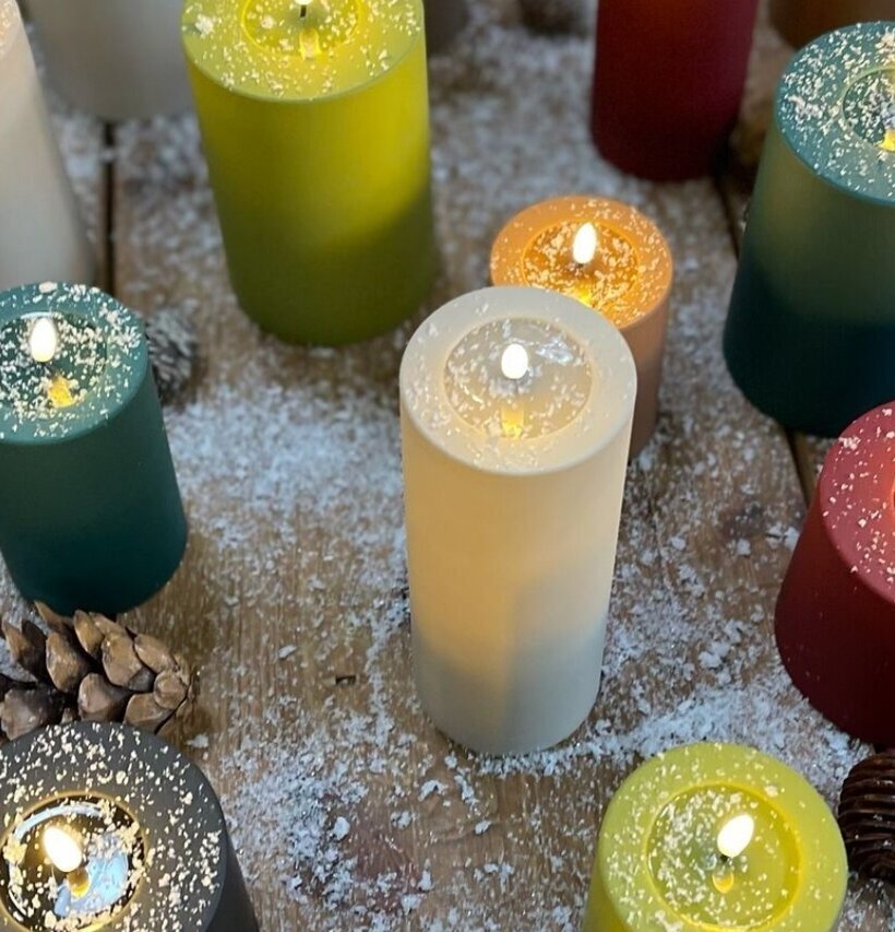 Bild av ljuslyktor som skapar vinterstämning hemma