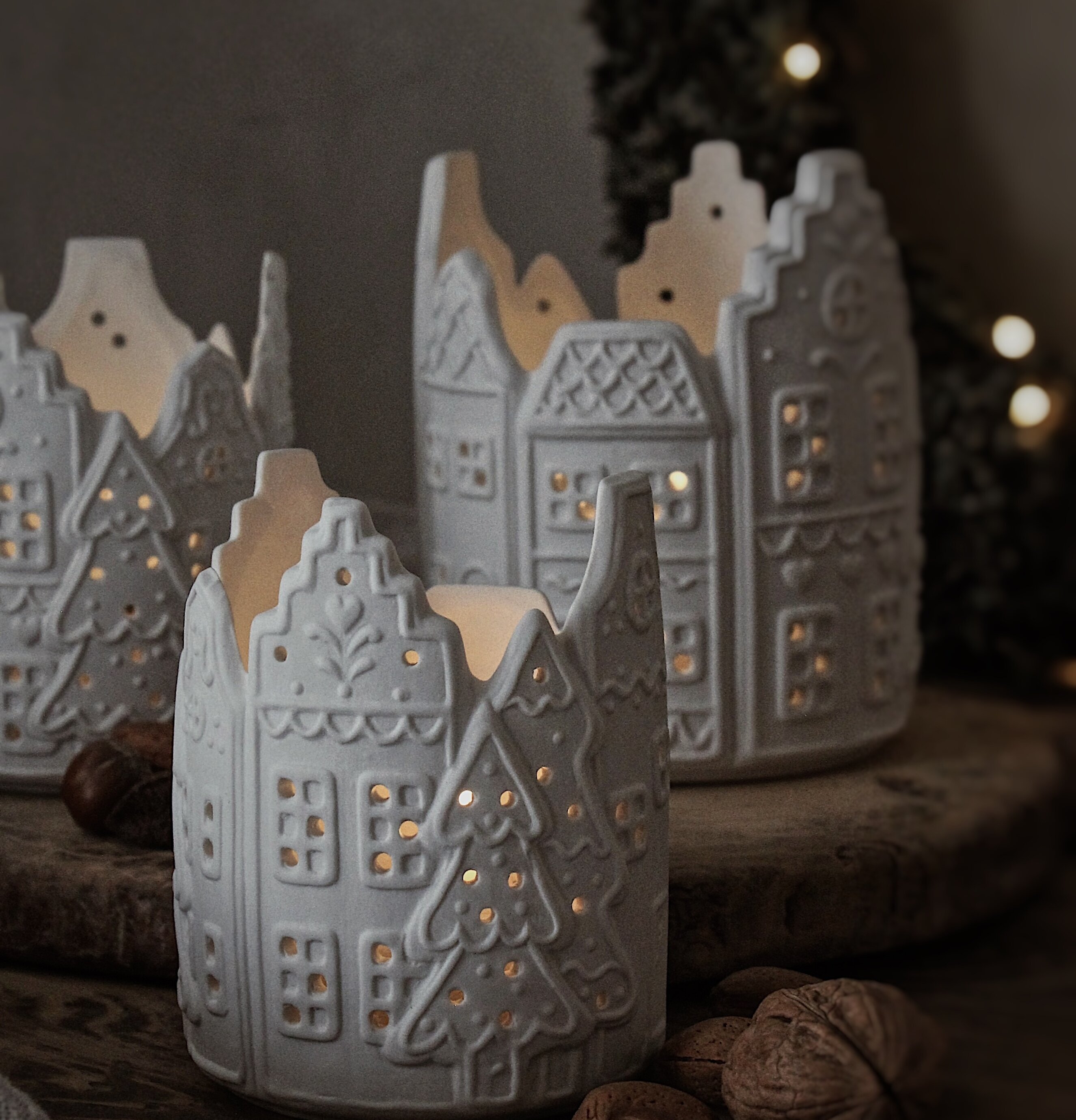 Gingerbread Ljushållare Stor Liten Majas Cottage Lyktor Endless Light Ljuslyktor