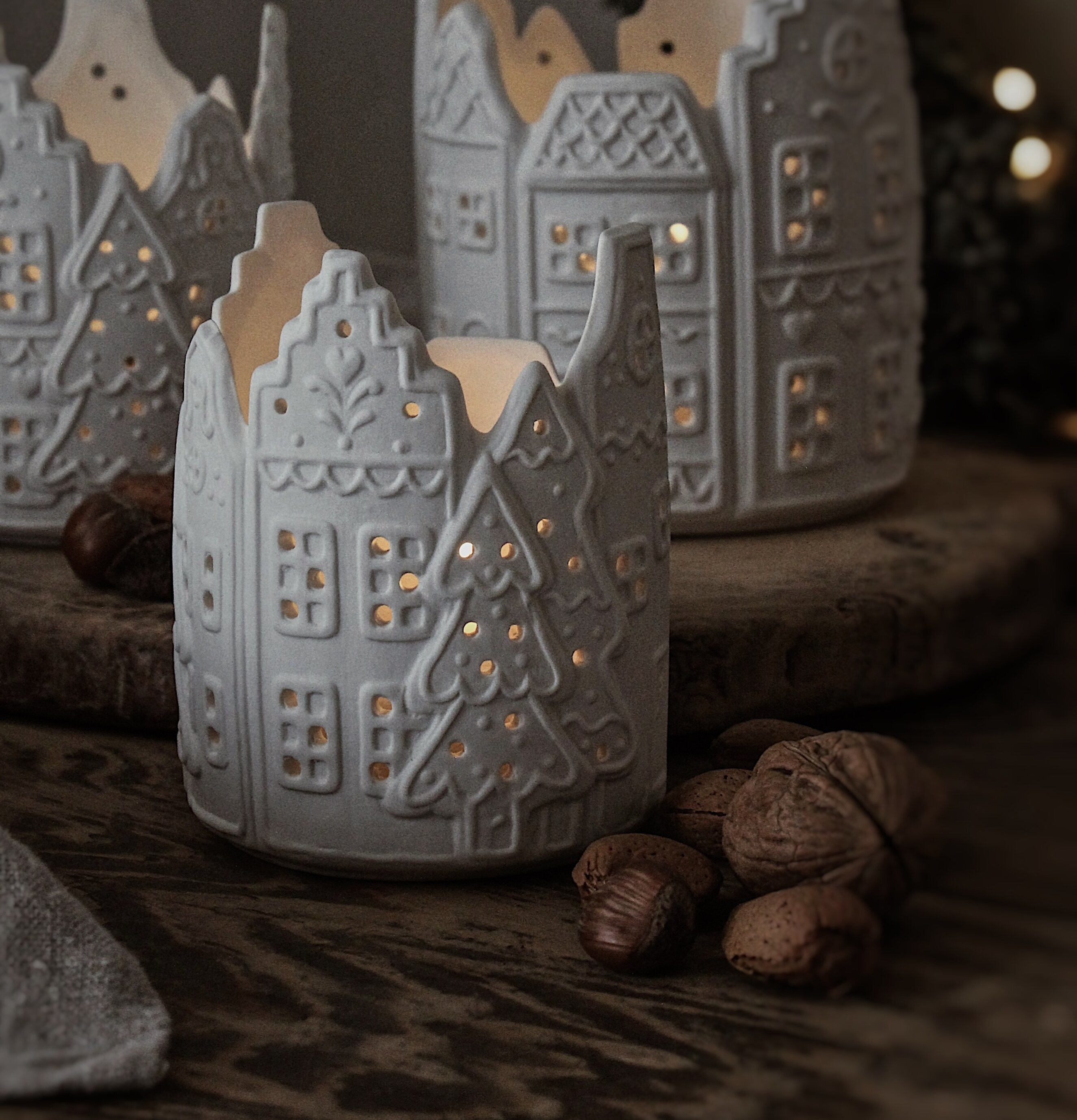 Gingerbread Ljushållare Stor Liten Majas Cottage Lyktor Endless Light Ljuslyktor