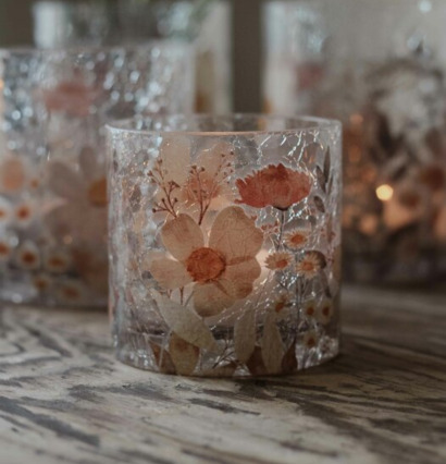 Ljuslykta Floral 8x8cm Majas Cottage Lyktor Endless Light Ljuslyktor