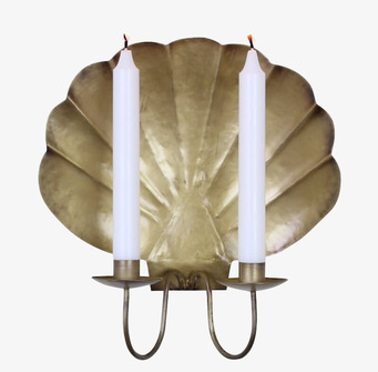 Bild av elegant vägglampett i antik mässing med ljus