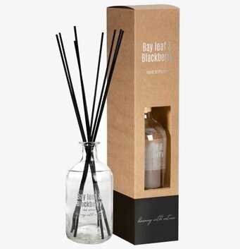 Bild av eleganta doftpinnar med minimalistisk design