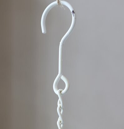 Bild av elegant hängande ljusampel i vintage stil