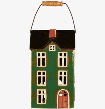 Foto av charmig grön ljuslykta med detaljerad design