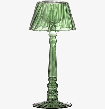 Bild av grön ljusstake med elegant och unik design