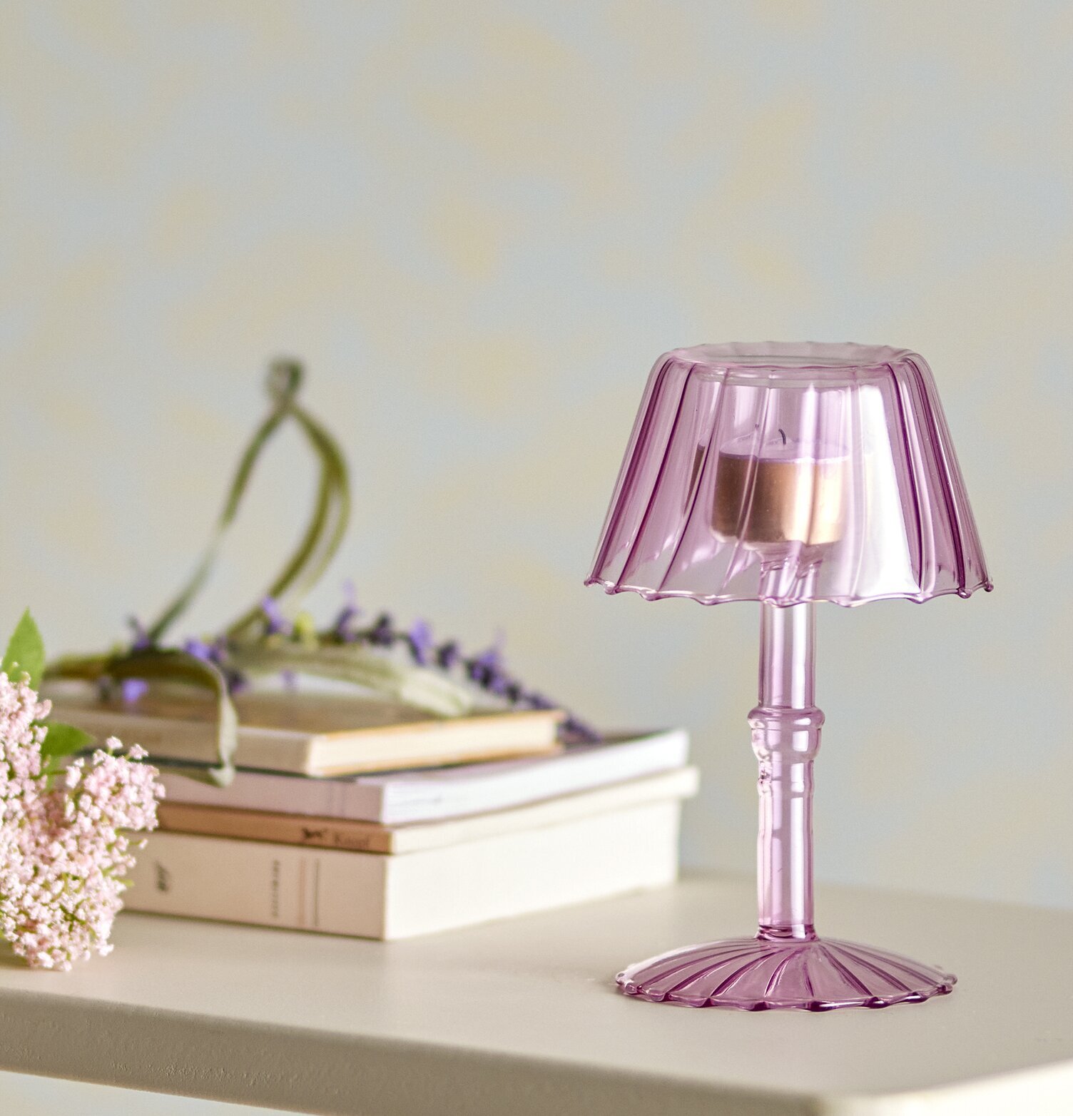 Ljusstake Värmeljus Rosa Liten Bloomingville Ljusstakar Adventsstakar Ljushållare Ljushyllor Lyktor Endless Light Ljuslyktor