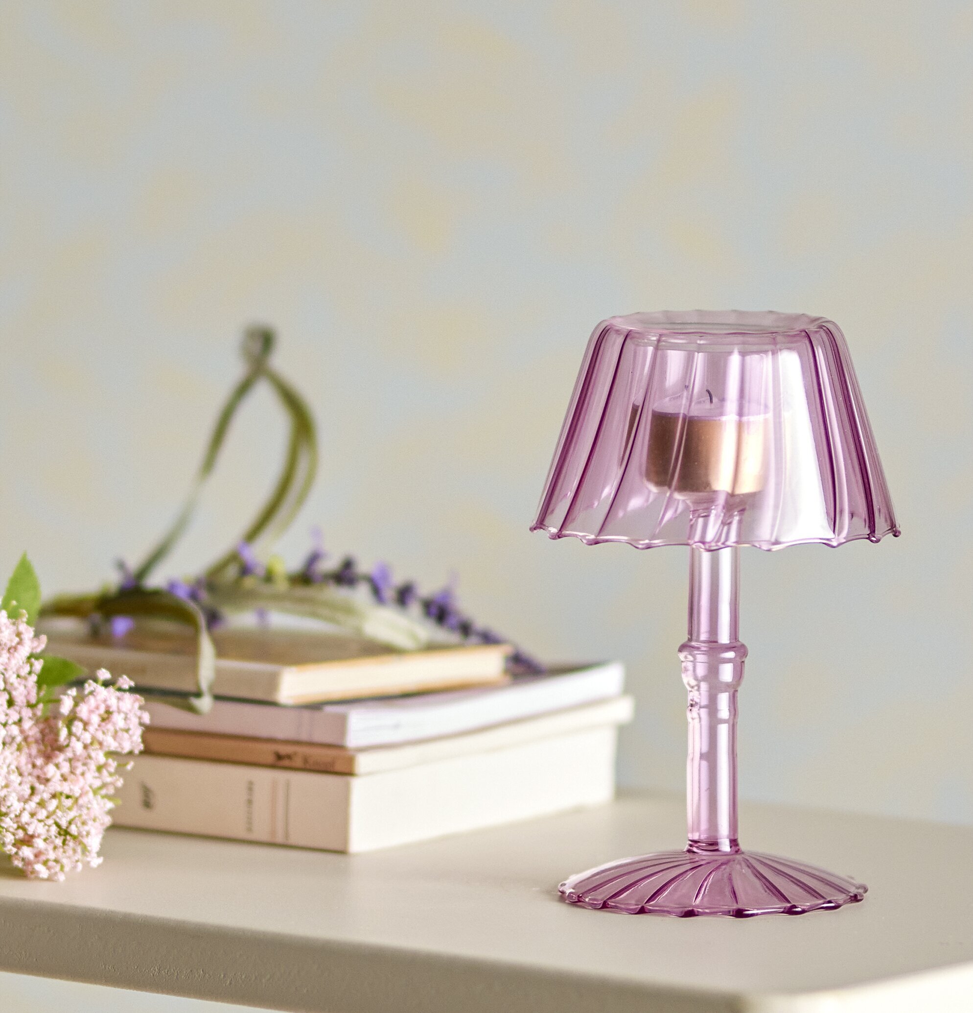 Ljusstake Värmeljus Rosa Liten Bloomingville Ljusstakar Adventsstakar Ljushållare Ljushyllor Lyktor Endless Light Ljuslyktor