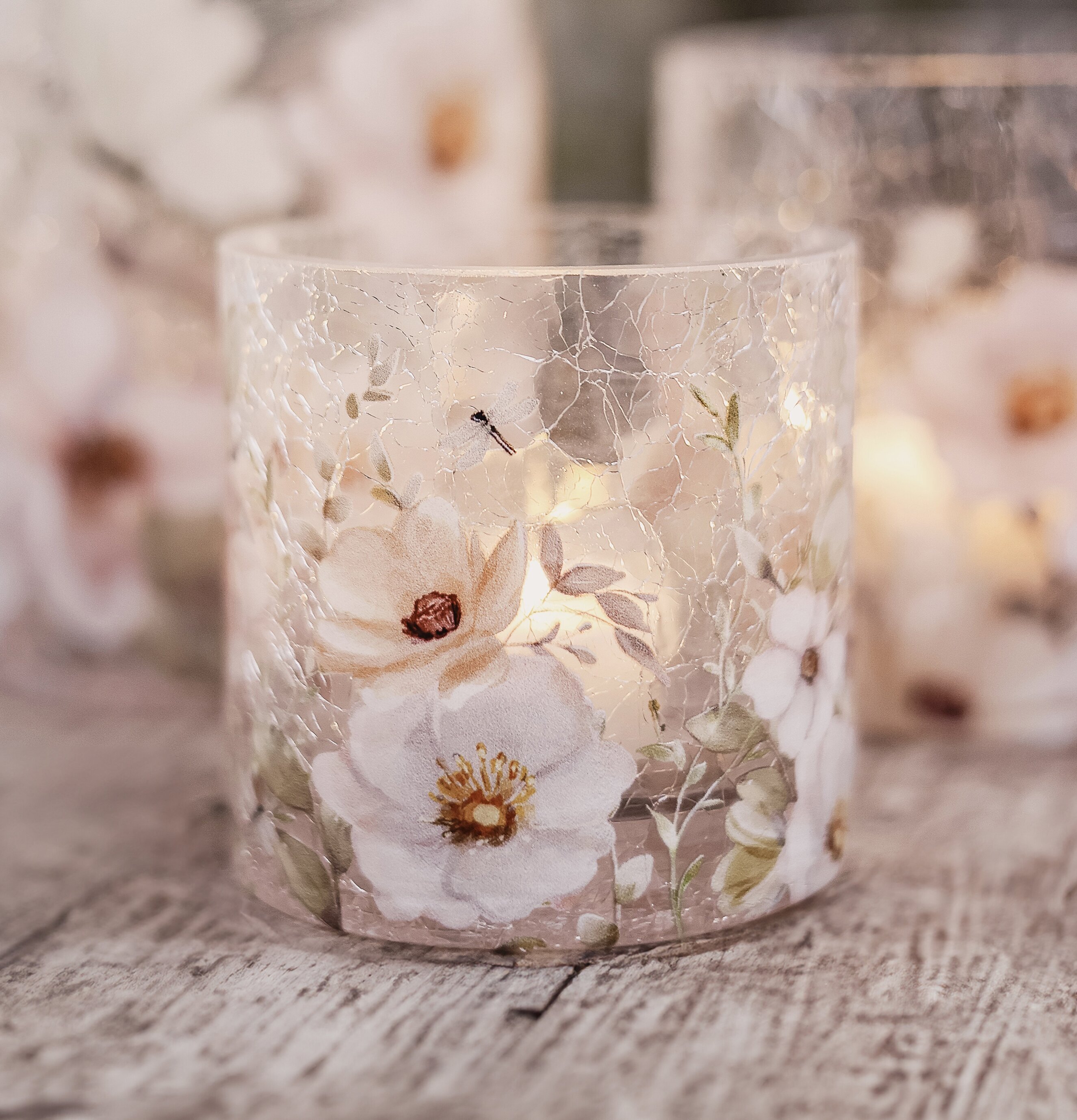 Ljuslykta Blossom & Butterflies 8x8cm Majas Cottage Lyktor Endless Light Ljuslyktor