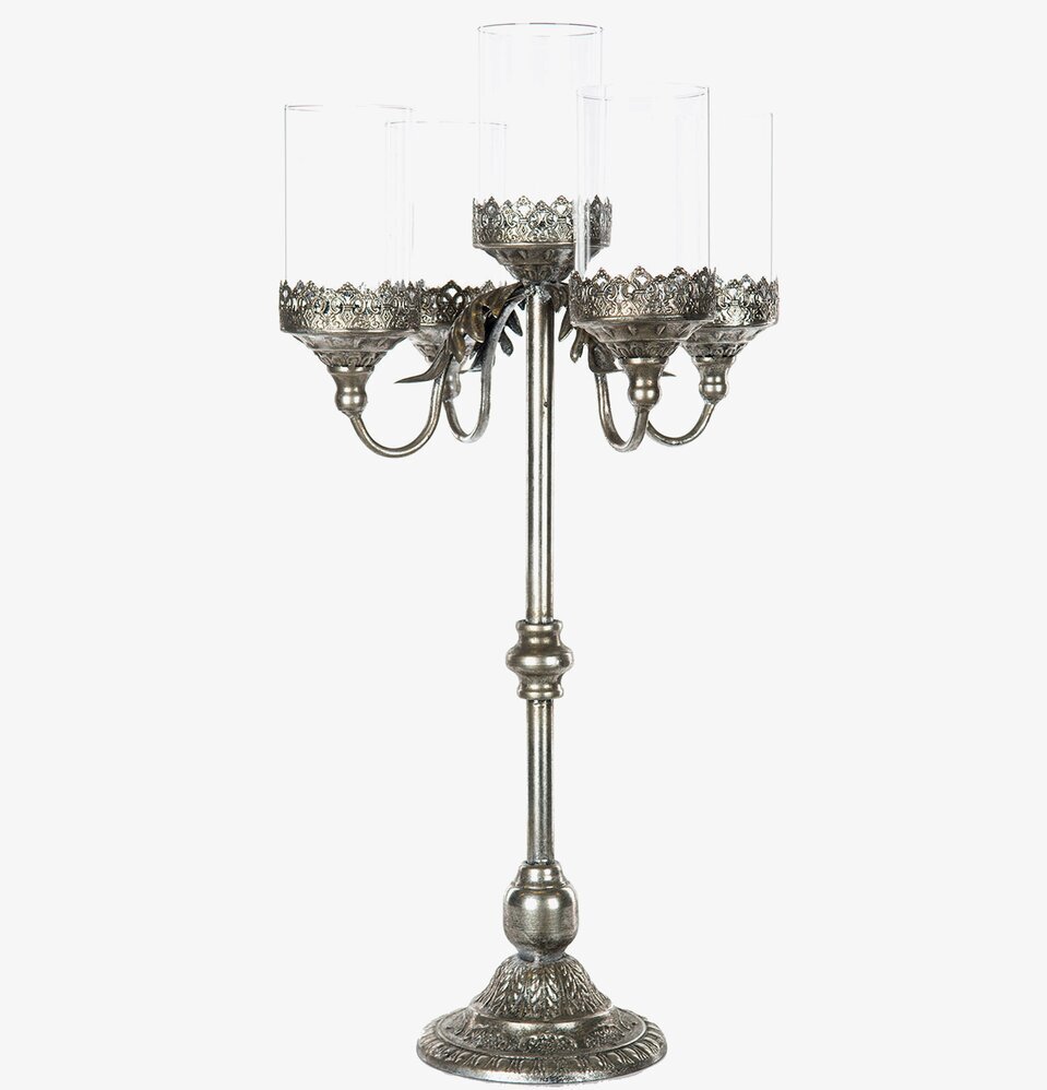 Bild på femarmad kandelaber i antik silver med glasdetaljer