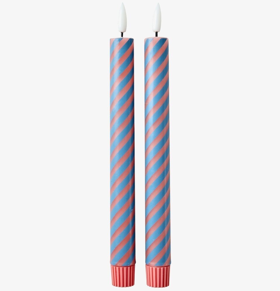 Bild på LED-ljus med spiralrandigt mönster i blått och korall