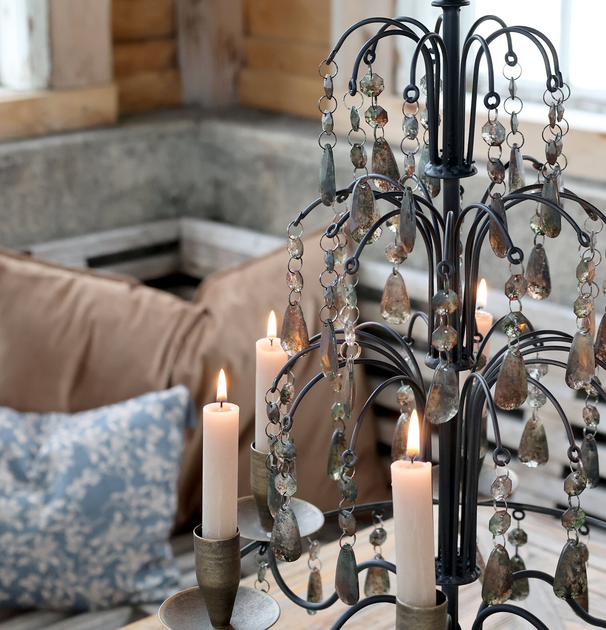 Fransk Ljusstake Med Prismor Antiksvart Chic Antique Ljusstakar Adventsstakar Ljushållare Ljushyllor