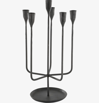 Bild på elegant svart ljusstake i smide med sex armar