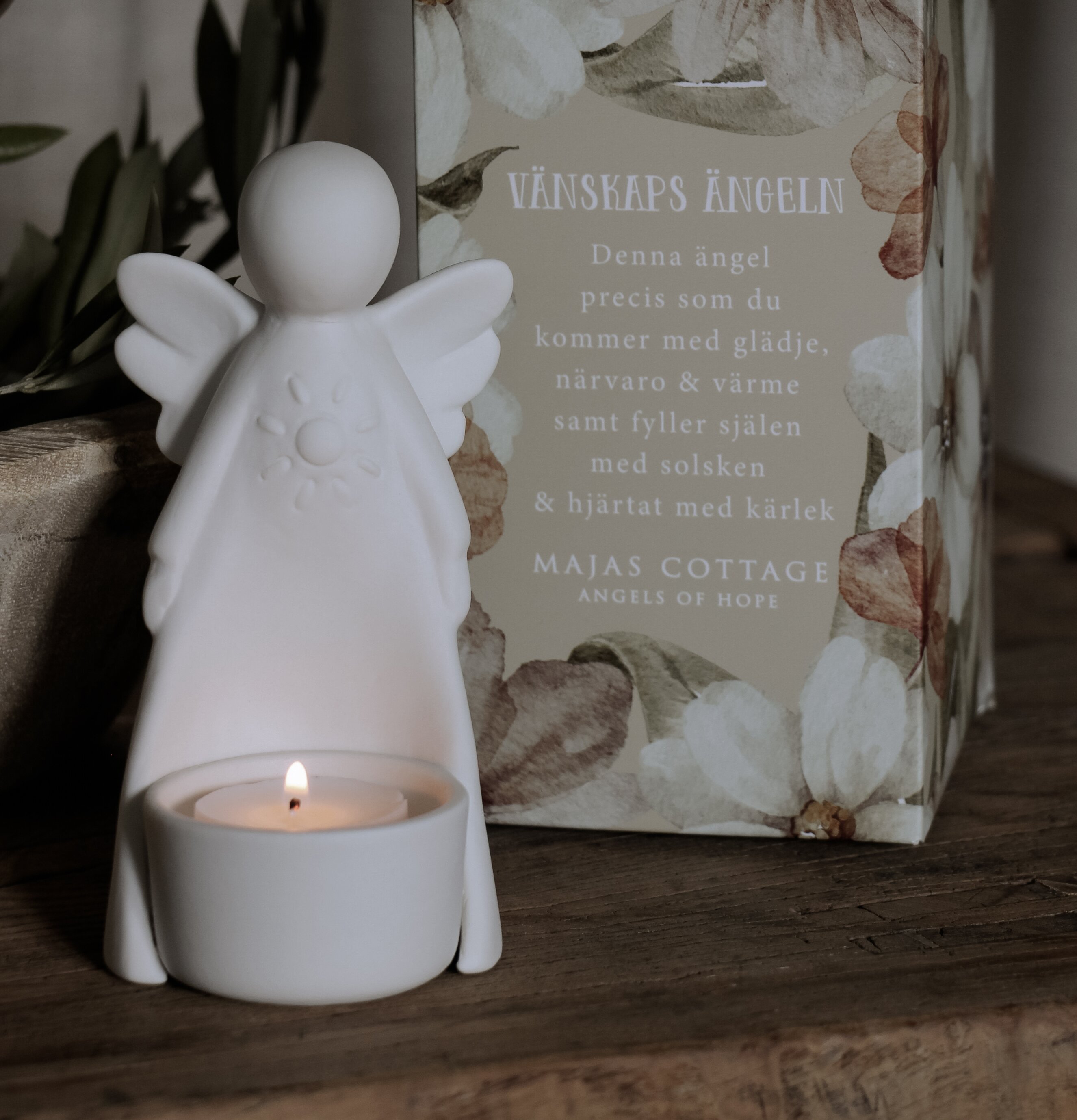 Majas Vänskaps Ängel för värmeljus inkl Gåvobox Cottage Lyktor Endless Light Ljuslyktor