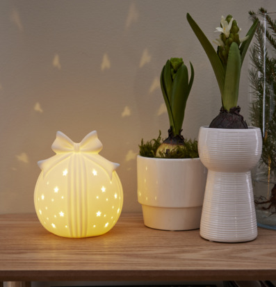 Bordsdekoration Rozy Led Stor Star Trading Lampor Taklampor Golvlampor Bordslampor LED-lampor Ledlampor Fönsterlampor Ljusslingor för dekoration