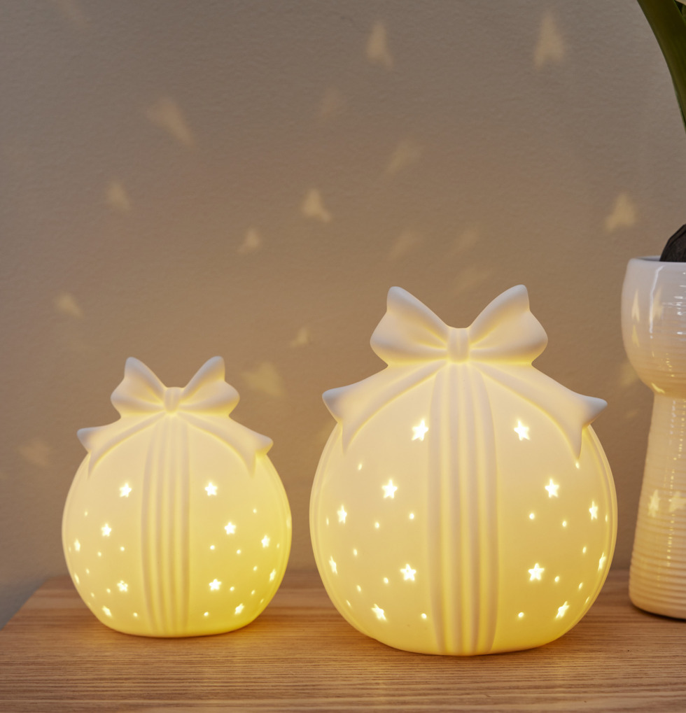 Bordsdekoration Rozy Led Stor Liten Star Trading Lampor Taklampor Golvlampor Bordslampor LED-lampor Ledlampor Fönsterlampor Ljusslingor för