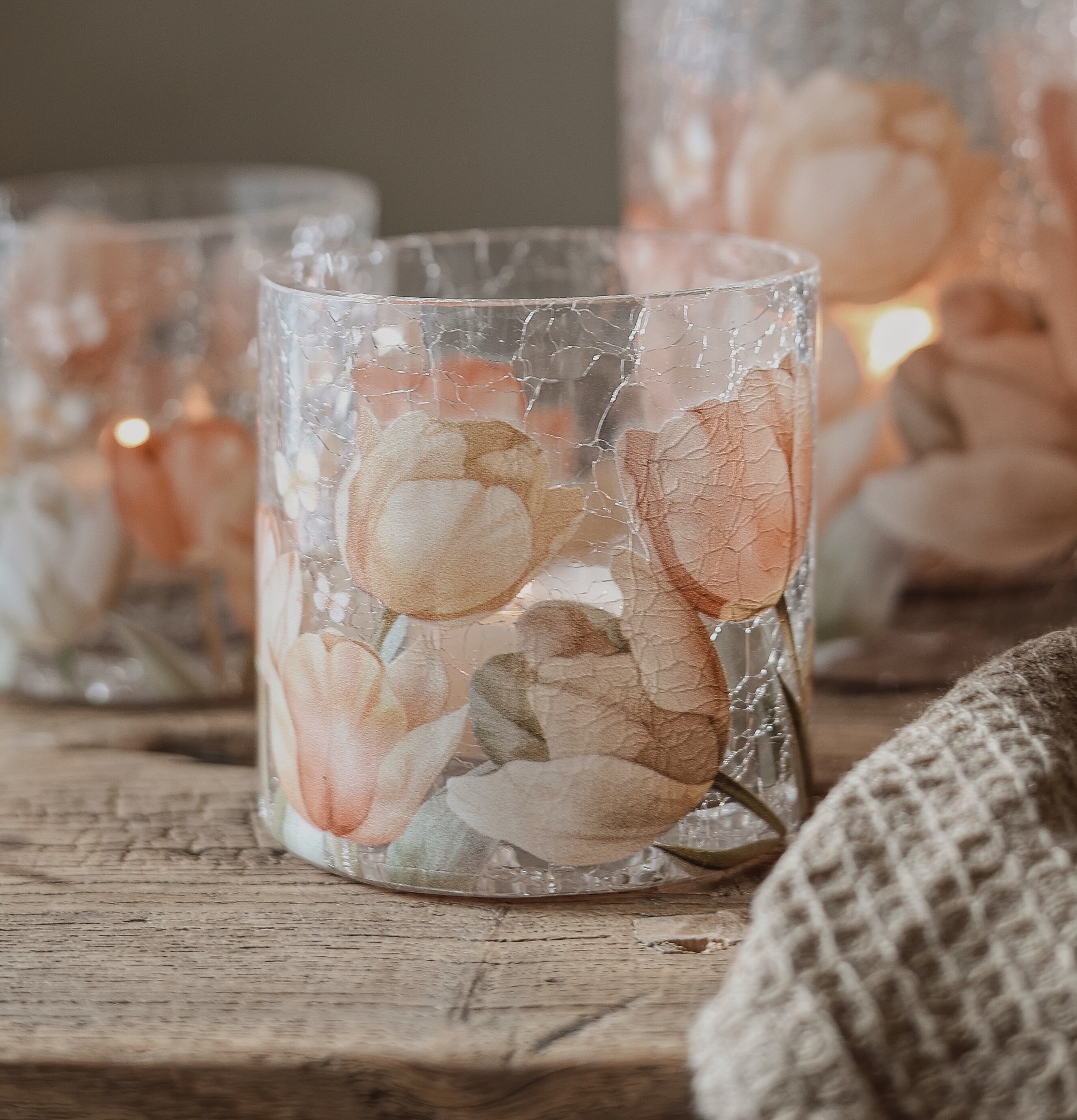 Ljuslykta Tulips 8x8cm Majas Cottage Lyktor Endless Light Ljuslyktor