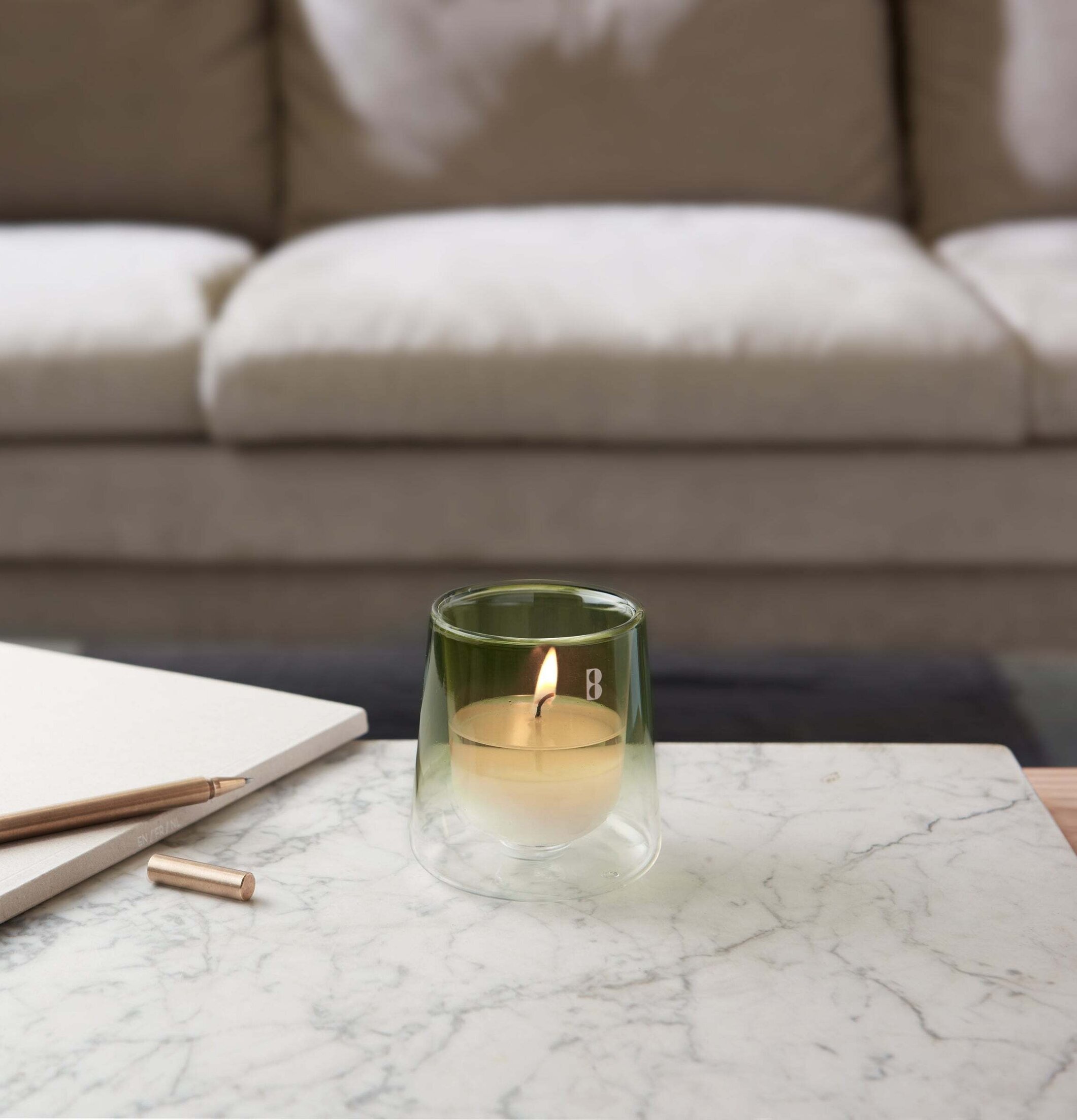 Bolsius CleanLight Doftljus med hållare - Gardenia & Fikon Doftljus/doftpinnar