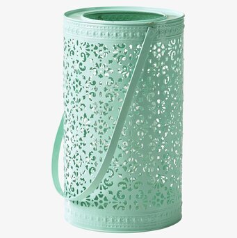 Foto av ljuslykta i mintgrönt med perforerat mönster