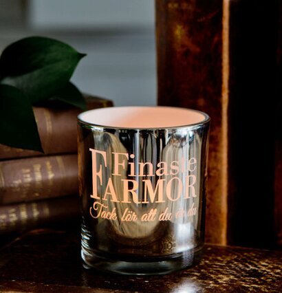 Ljus från Majas Cottage, Finaste Farmor, på antika böcker