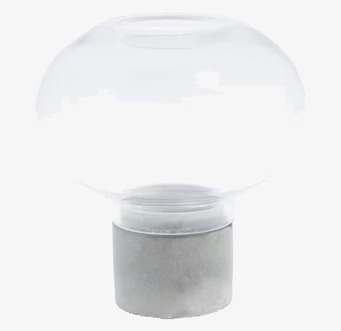 Foto av minimalistisk ljusstake med glas och betong