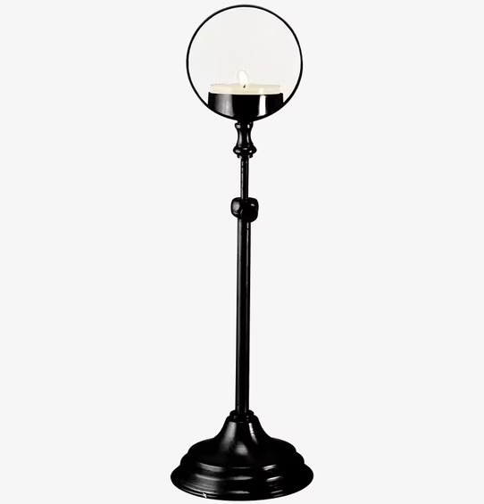 Bild av elegant ljuslykta med förstorande effekt